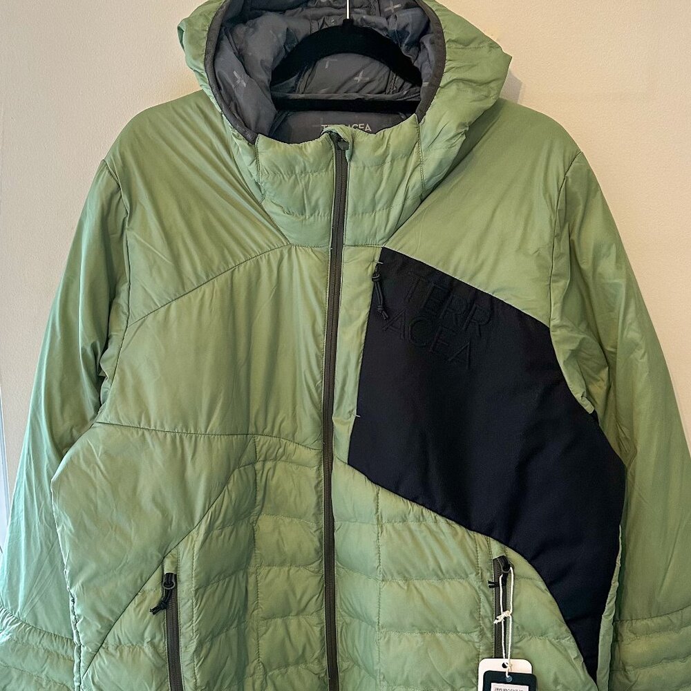 NWT Terracea Vinda Lightweight Insulator